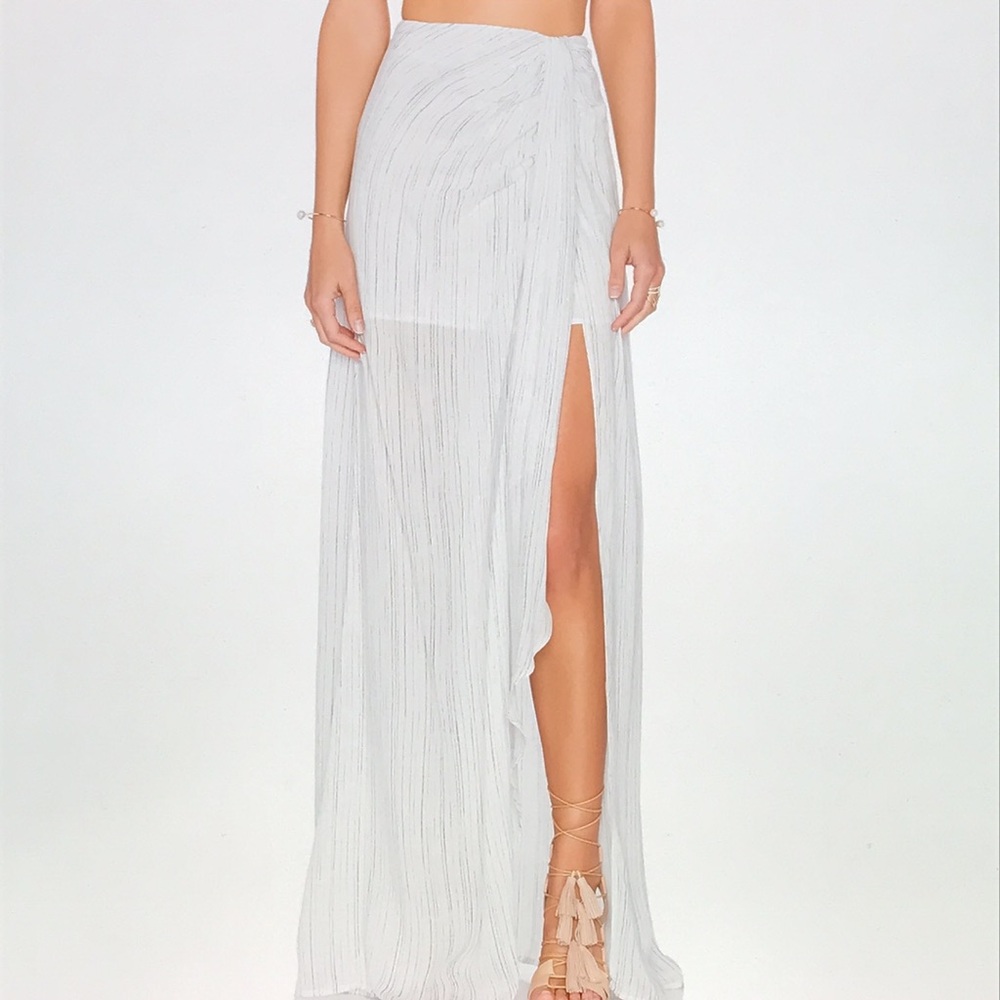 The Jetset Diaries White Maxi Skirt - Picture 10 of 10